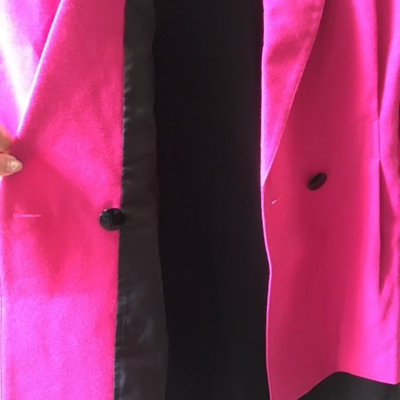 Hot Pink Suit - Picture 4 of 5